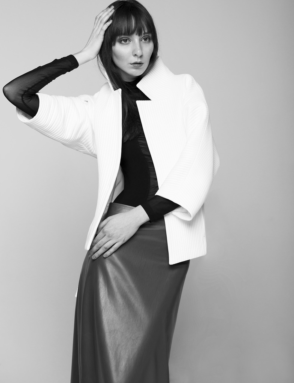 elegantný dámsky sveter